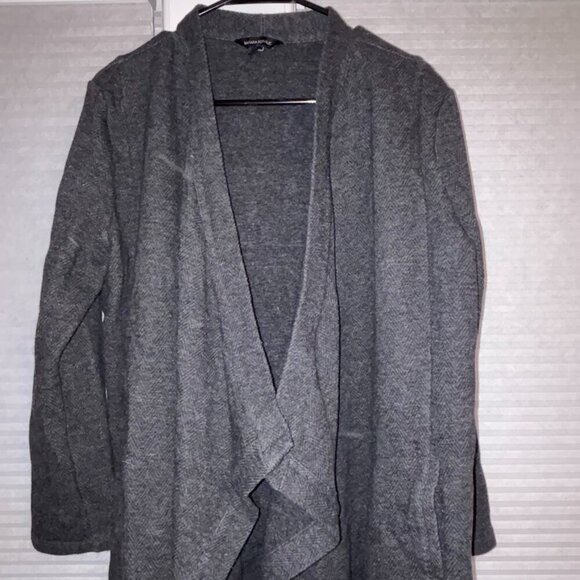 Banana Republic Sweaters - Banana Republic Gray Wrap Sweater L